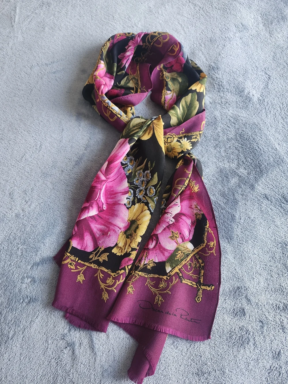 Vintage 80s Oscar De La Renta Silk Scarf